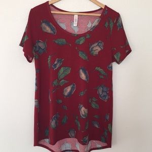LuLaRoe Classic tee roses 🌹